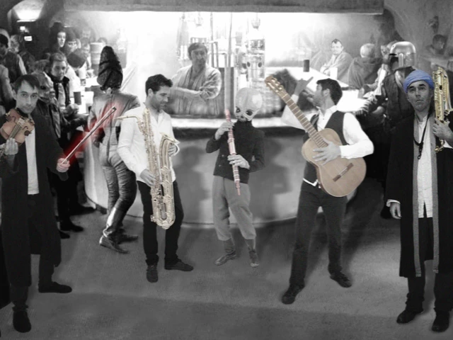 Ancien visuel de Swing Uppercut intégré à la Cantina Band de Star Wars sur la planète Tatooine